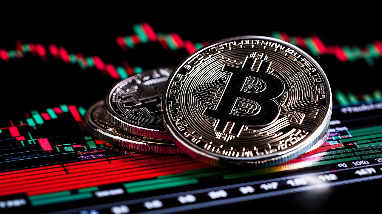 黄金再飙新高！数据：比特币通常在100~150天内跟进拉涨